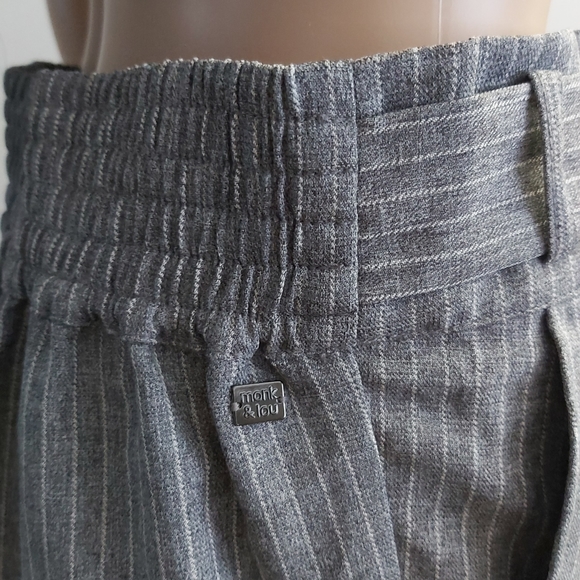 Monk & Lou gray pencil skirt pin stripes sash - Picture 5 of 12